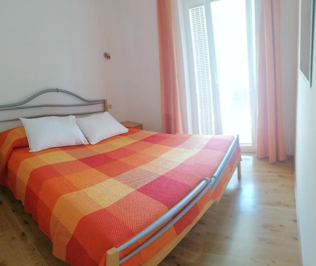 칸파나르 Cozy House With Pool Near Rovinj 아파트 외부 사진